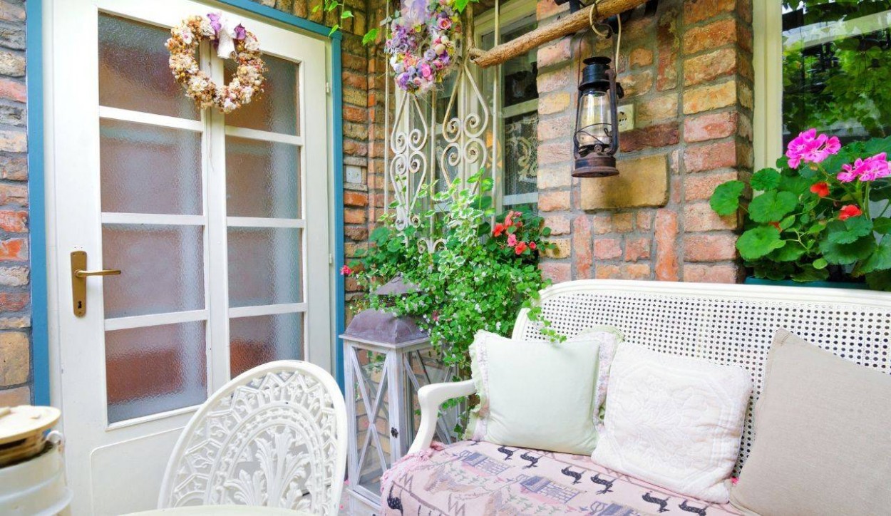  																			Arredamento giardino piccolo in poche semplici mosse 									